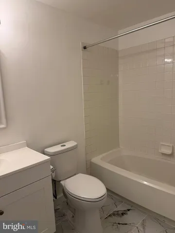 $2,800 | 16820 Jed Forest Lane, Woodbridge, VA 22191