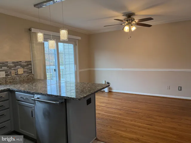 $2,800 | 16820 Jed Forest Lane, Woodbridge, VA 22191