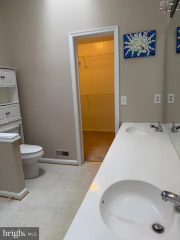 $2,800 | 16820 Jed Forest Lane, Woodbridge, VA 22191