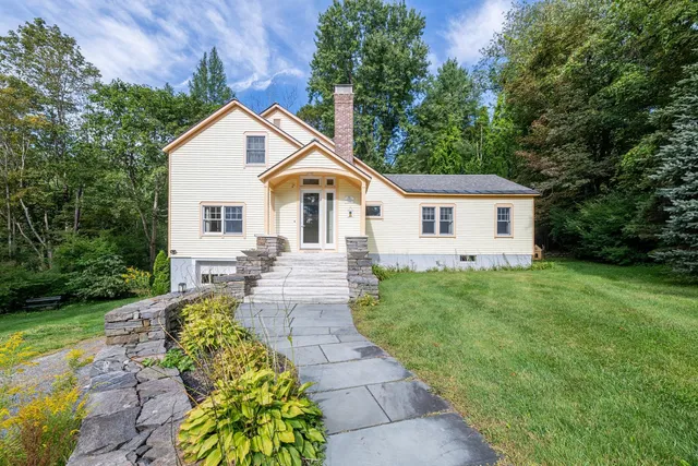$550,000 | 1439 Main Street, Manchester, VT 05255