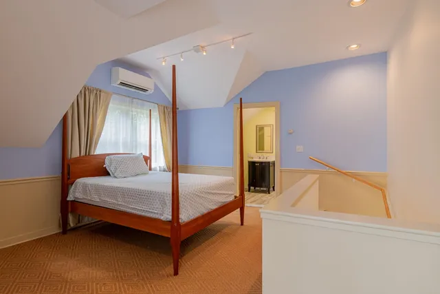 $550,000 | 1439 Main Street, Manchester, VT 05255