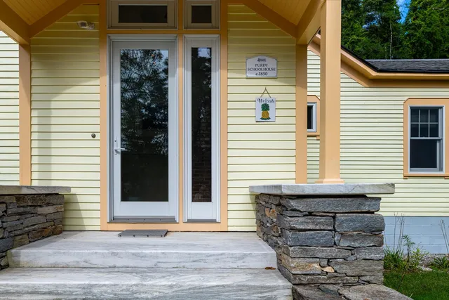 $550,000 | 1439 Main Street, Manchester, VT 05255