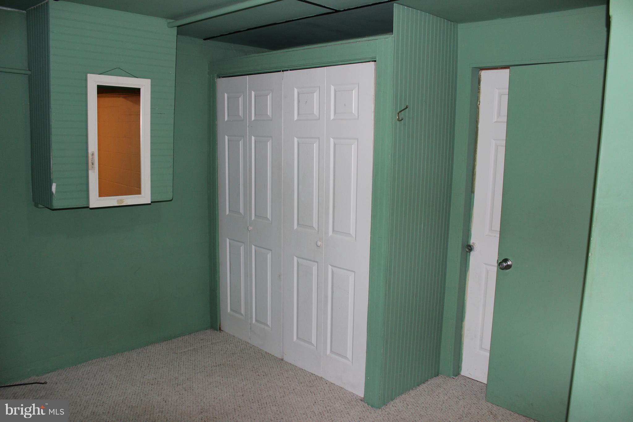 710 Whitaker Terrace Silver Spring, MD 20901 - Photo 21 of 26 Bedroom