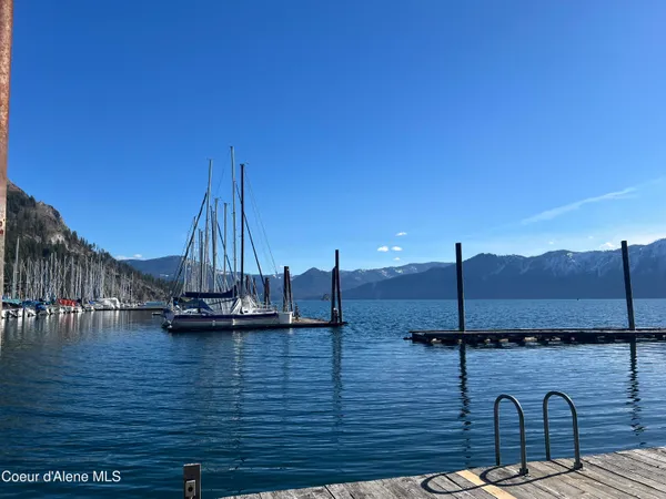 $625,000 | 34129 Scenic Bay Road, Bayview, ID 83803