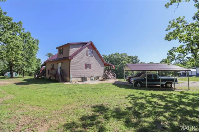 $420,000 | 15785 Commander Drive, Dixon, MO 65459