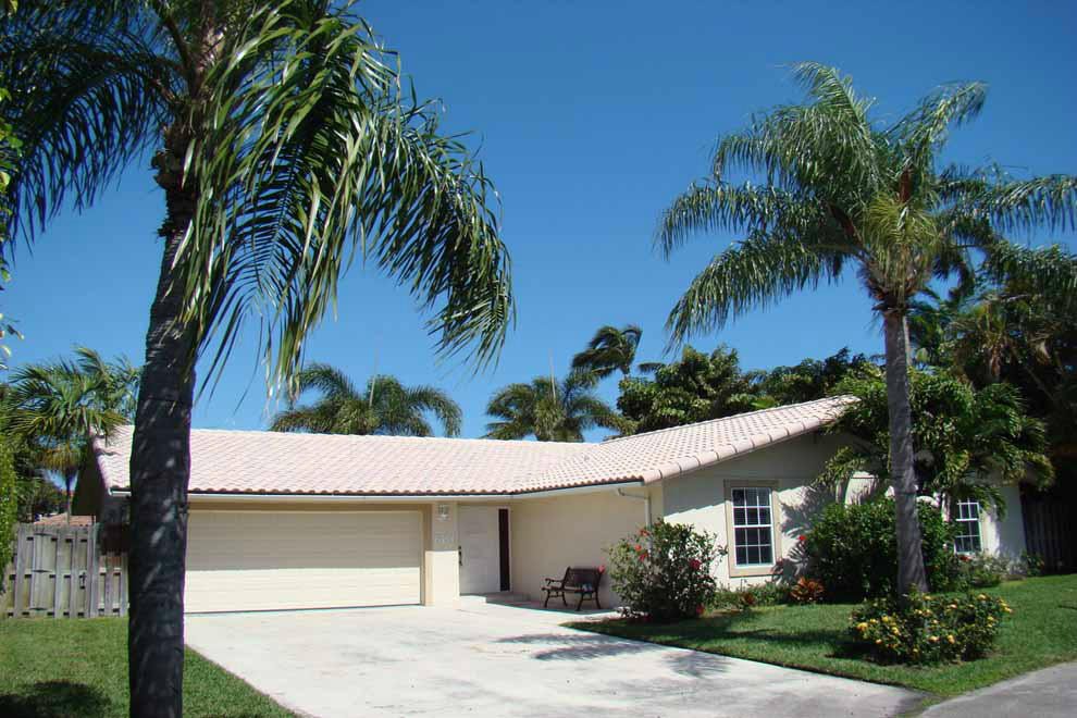 681 Northeast 29th Place Boca Raton, FL 33431 - Photo 1 of 8 1