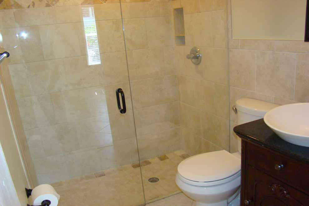 681 Northeast 29th Place Boca Raton, FL 33431 - Photo 5 of 8 5