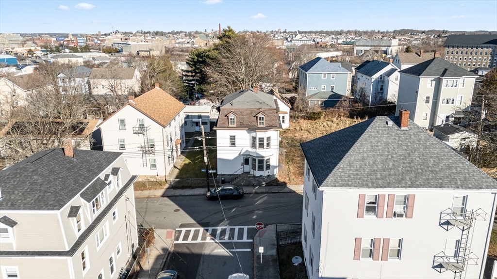 482 Snell Street Fall River, MA 02721 - Photo 5 of 42