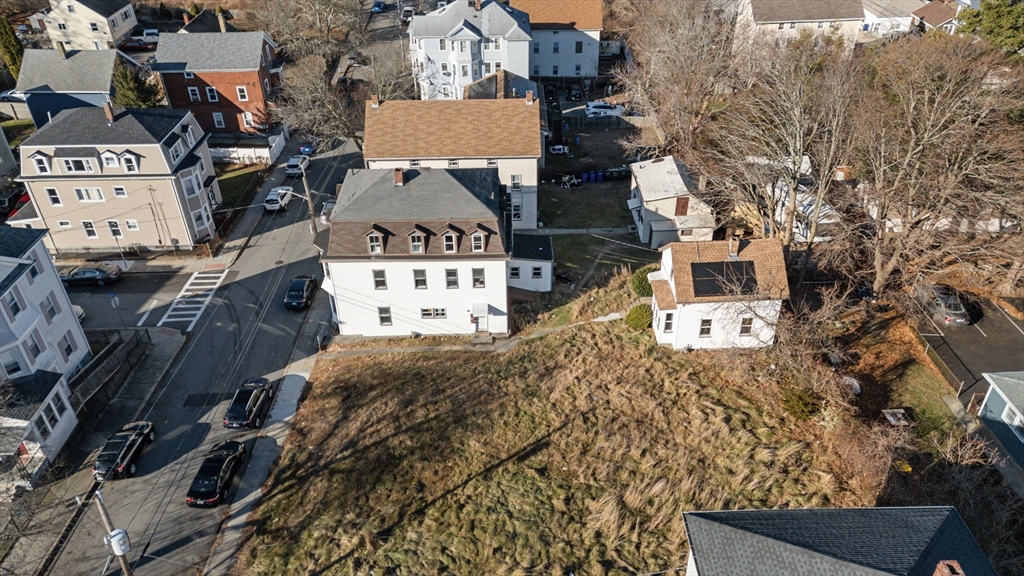 482 Snell Street Fall River, MA 02721 - Photo 8 of 42