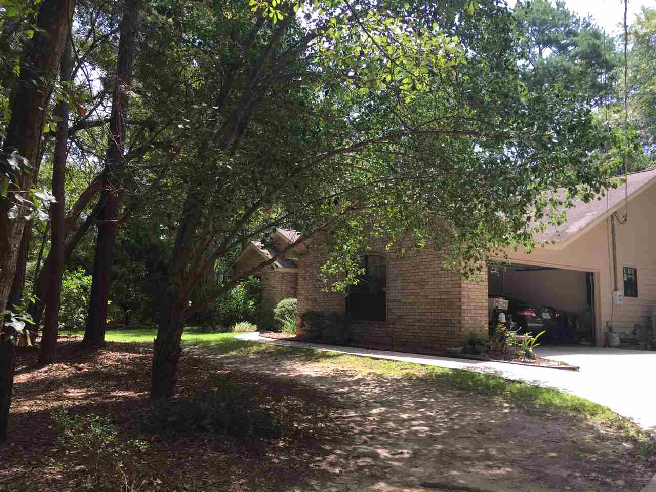 224 Meridian Hills Road Tallahassee, FL 32312 - Photo 5 of 6 Gallery Image 5