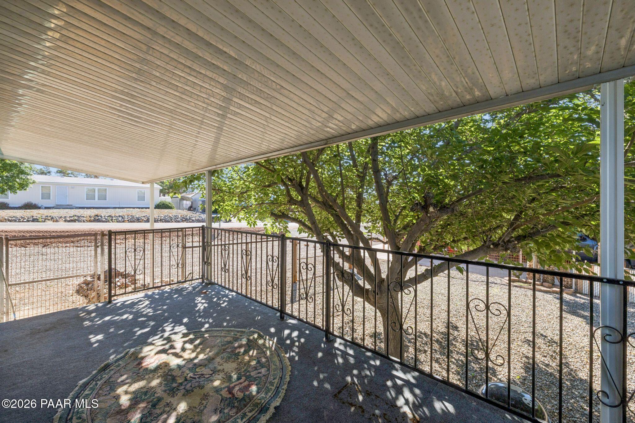 17441 East Bob White Road Mayer, AZ 86333 - Photo 25 of 30 Front Patio
