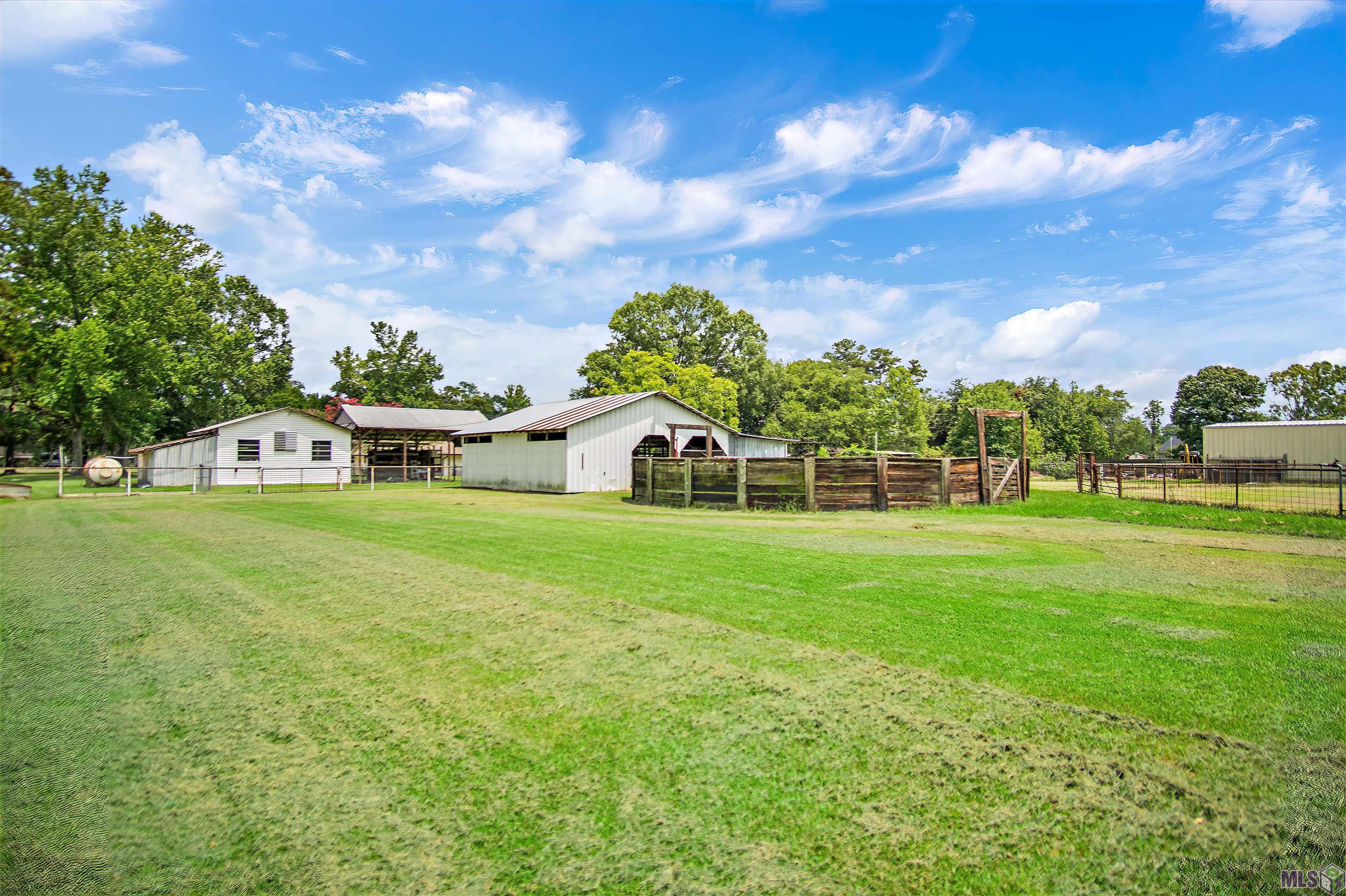 15311 Henderson Bayou Road Prairieville, LA 70769 - Photo 36 of 39 Gallery Image 36