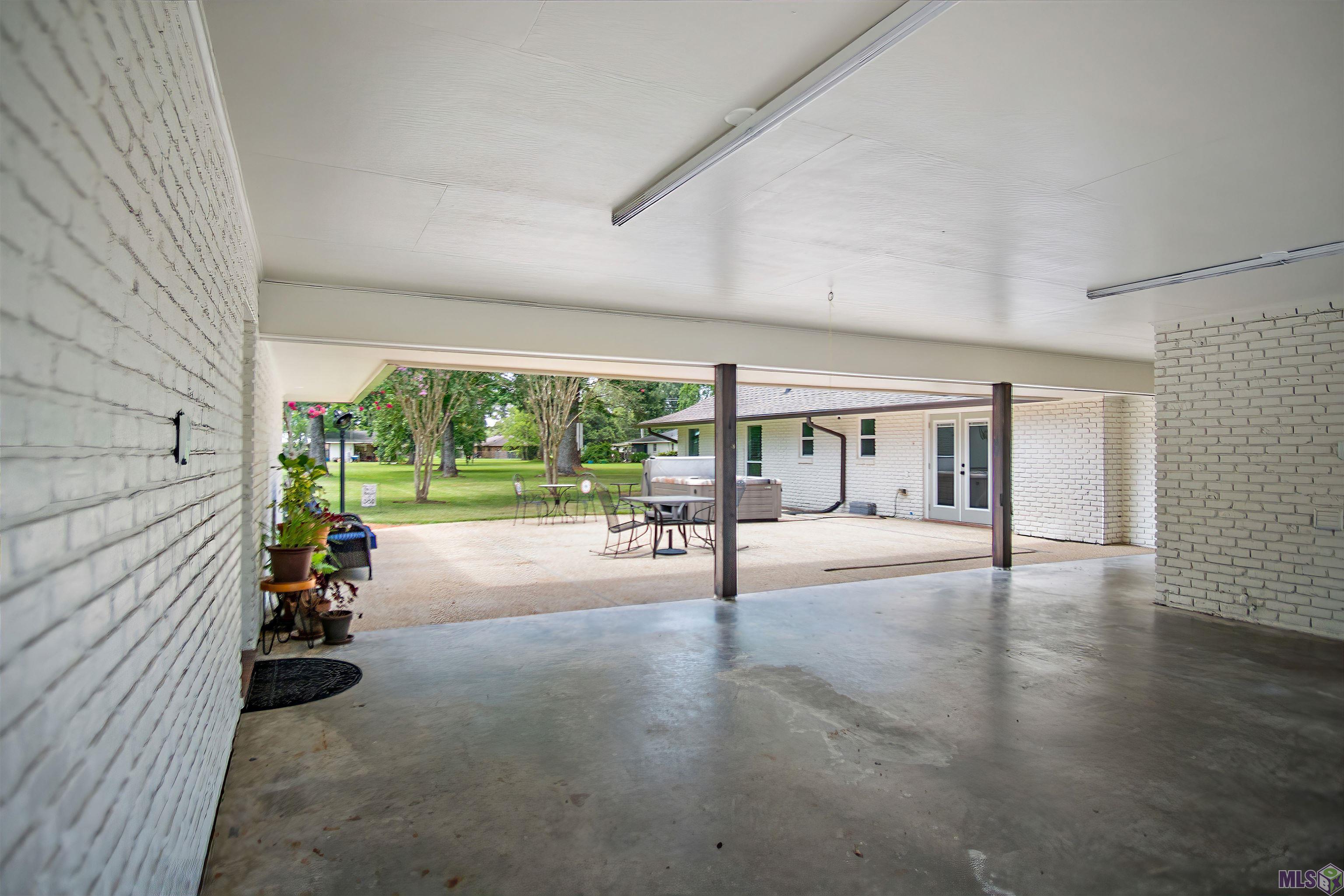 15311 Henderson Bayou Road Prairieville, LA 70769 - Photo 39 of 39 Gallery Image 39