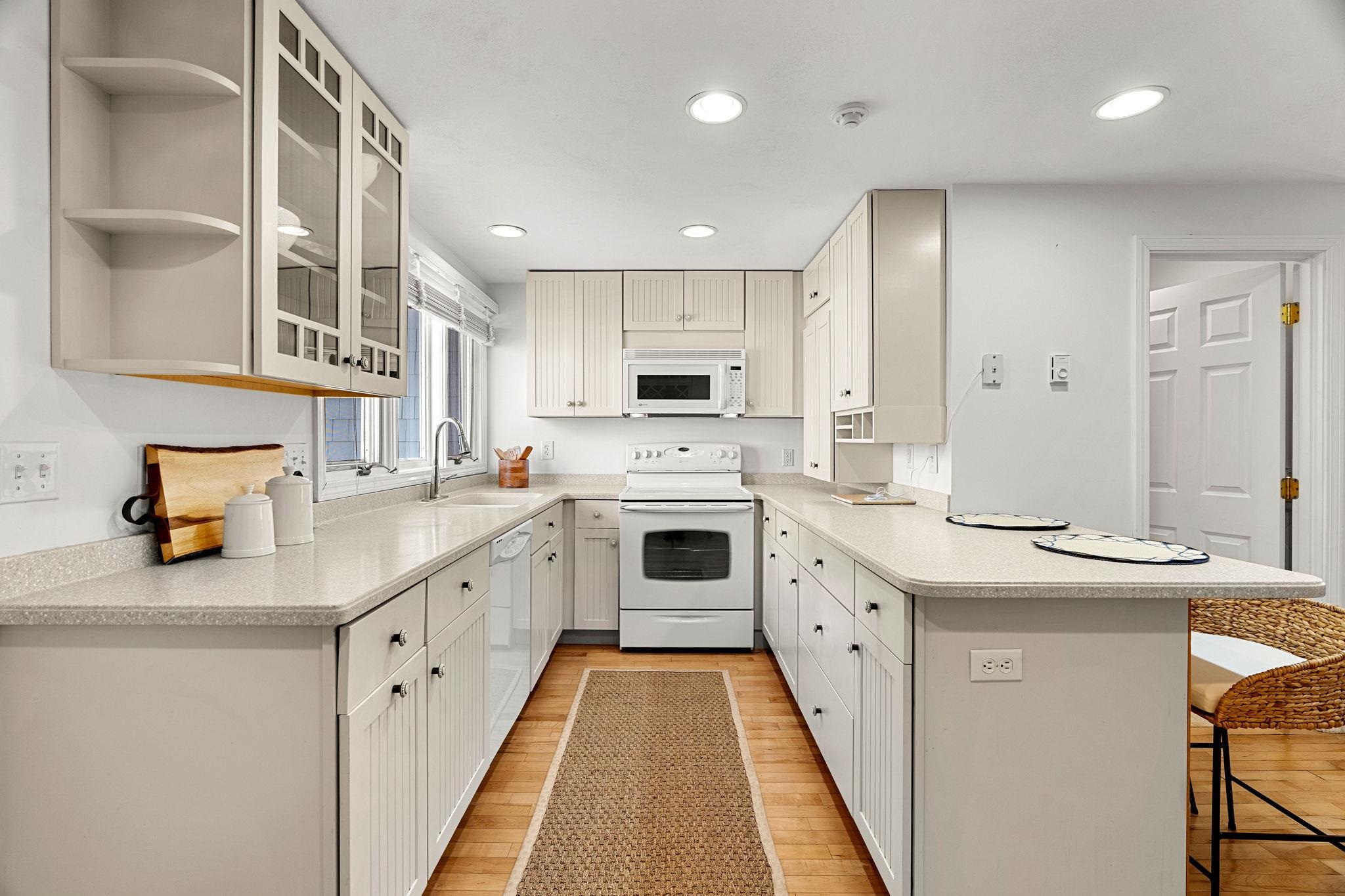 23 Cusack Road, Unit 15 Hampton, NH 03842 - Photo 14 of 38