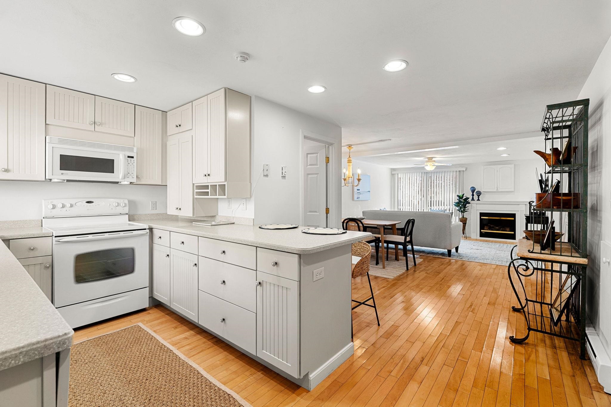 23 Cusack Road, Unit 15 Hampton, NH 03842 - Photo 18 of 38