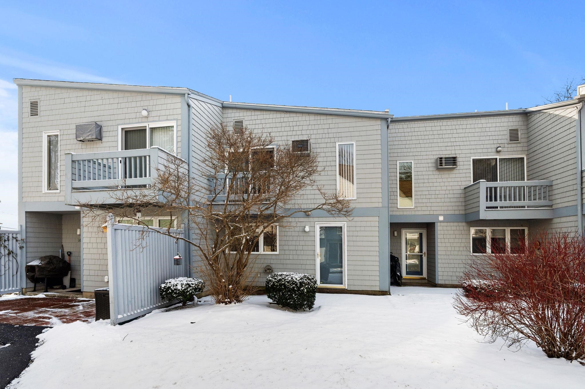 23 Cusack Road, Unit 15 Hampton, NH 03842 - Photo 35 of 38