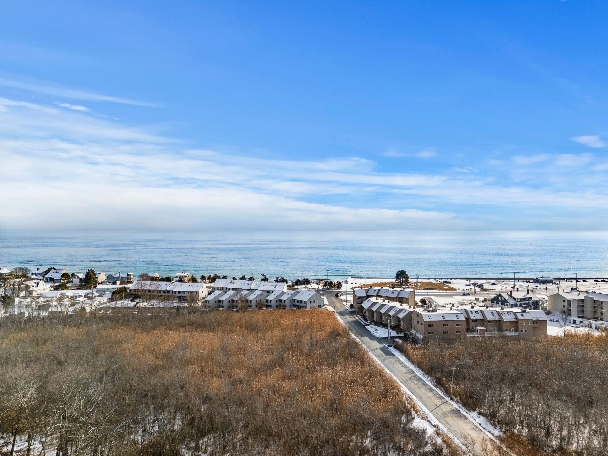 23 Cusack Road, Unit 15 Hampton, NH 03842 - Photo 4 of 38