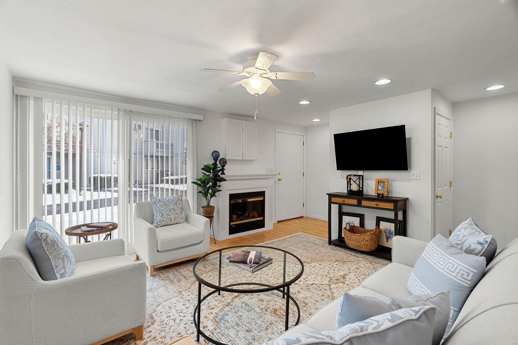 23 Cusack Road, Unit 15 Hampton, NH 03842 - Photo 8 of 38