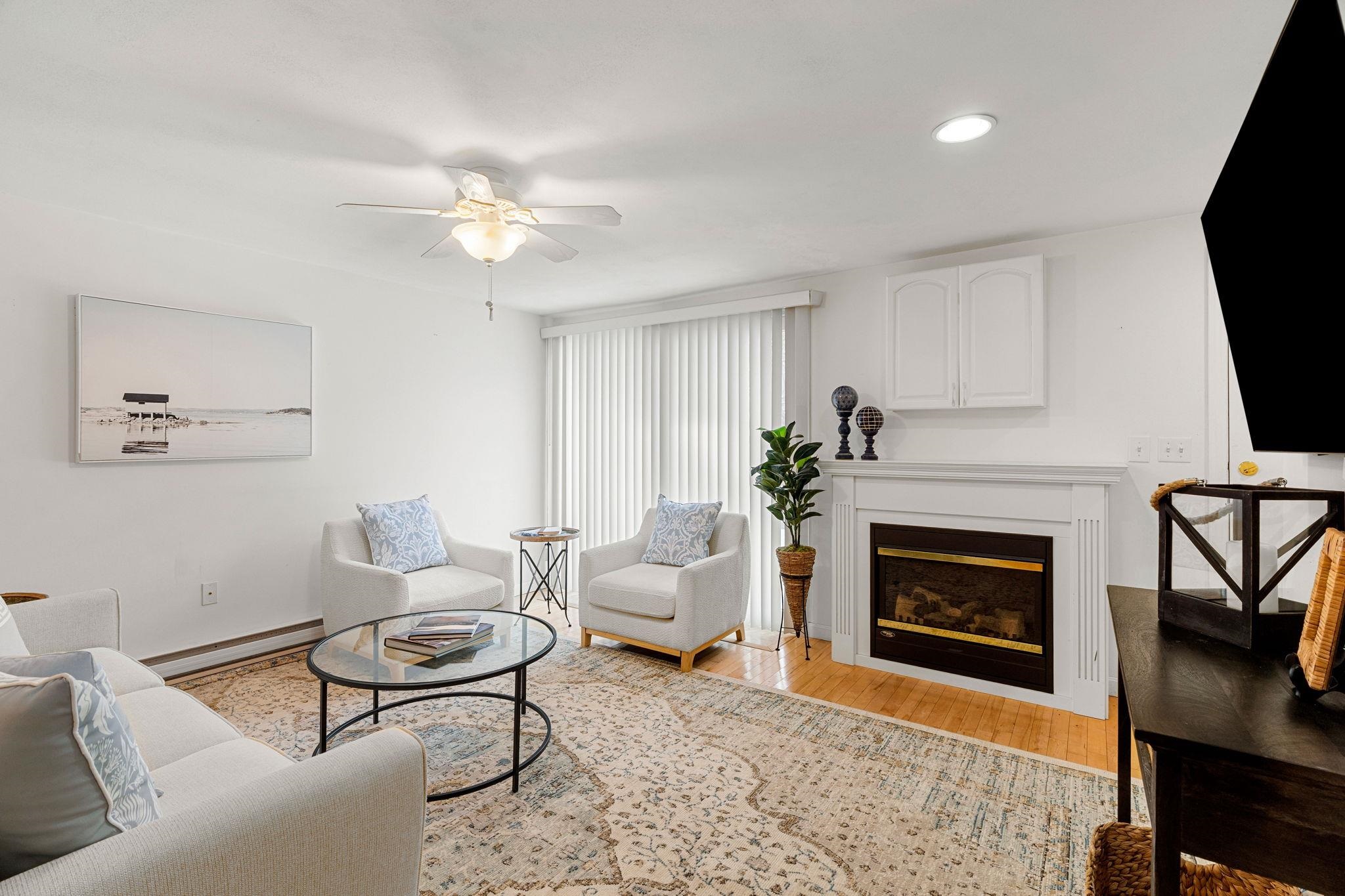 23 Cusack Road, Unit 15 Hampton, NH 03842 - Photo 9 of 38