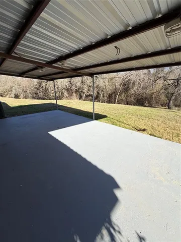 $1,875 | 813 County Road 3680, Paradise, TX 76073