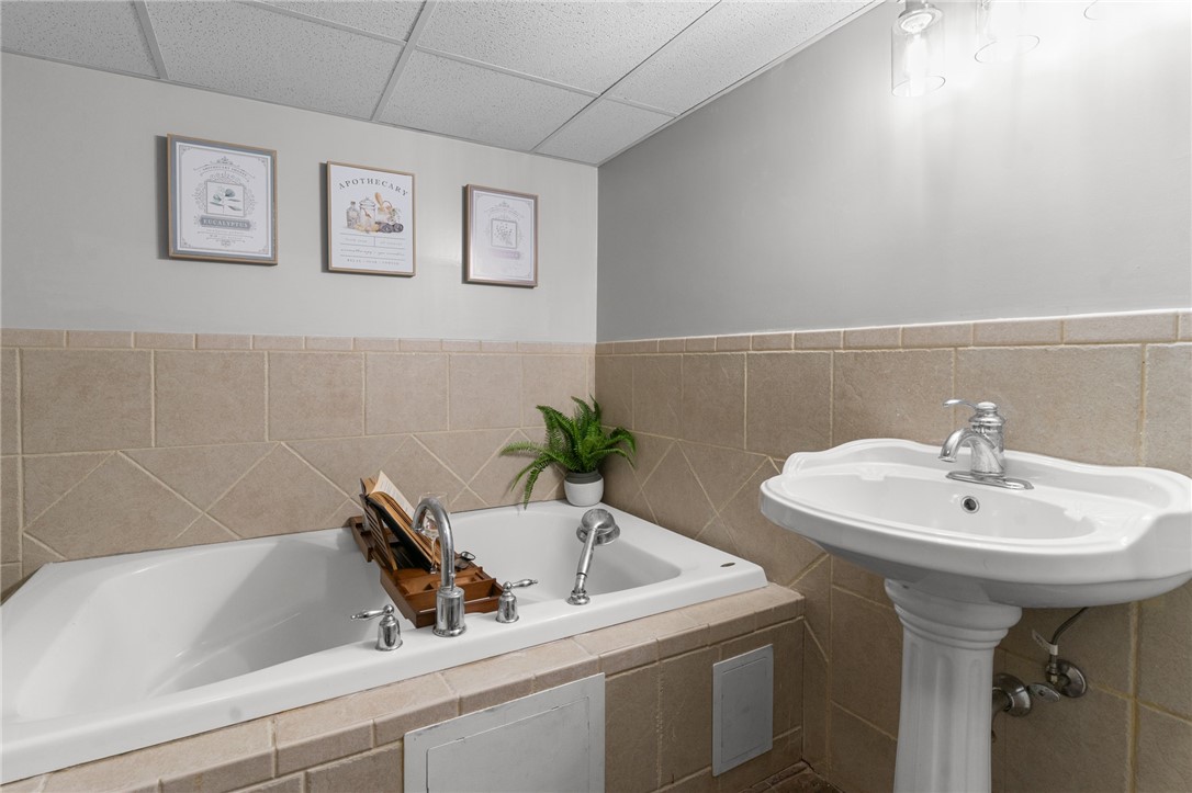 39 Pichette Boulevard Woonsocket, RI 02895 - Photo 23 of 30 Gallery Image 23