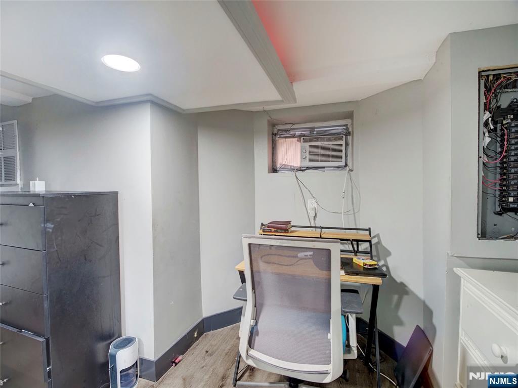 23 Foundry Street Newark, NJ 07105 - Photo 22 of 26