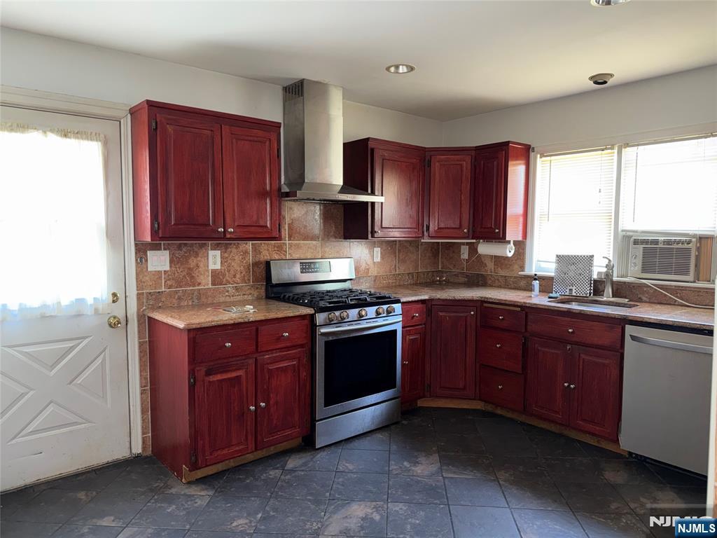 18-20 Somerville Road Ridgewood, NJ 07450 - Photo 4 of 15