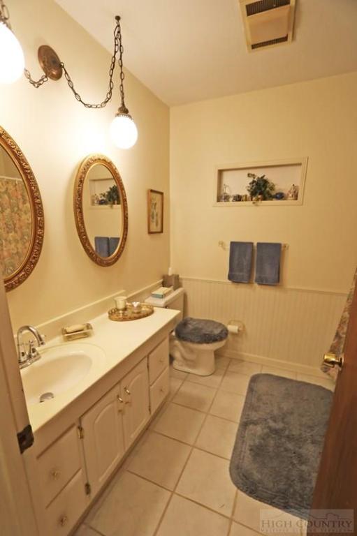 146 Bamboo Road Boone, NC 28607 - Photo 18 of 31 Gallery Image 18