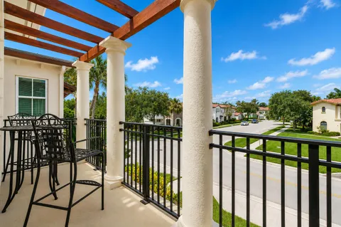 $715,000 | 78 Stoney Drive, Palm Beach Gardens, FL 33410