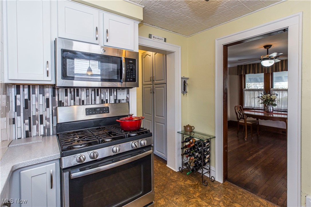 1577 Maple Road Cleveland Heights, OH 44121 - Photo 9 of 30