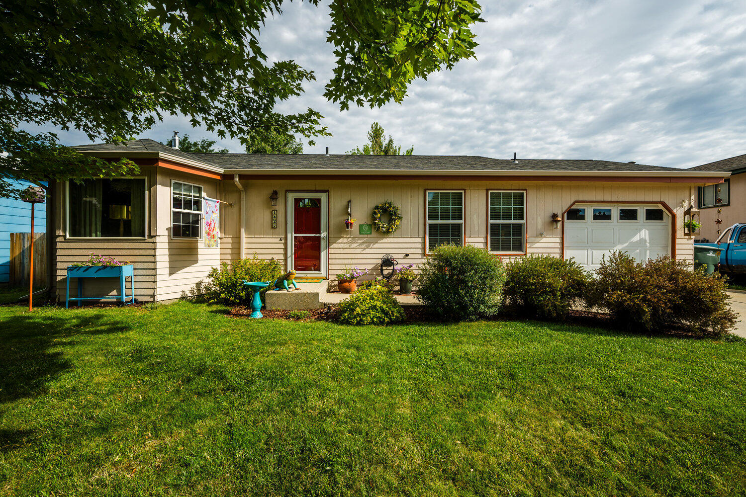 1427 North Heights Road Sheridan, WY 82801 - Photo 1 of 1 1427 North Heights Rd