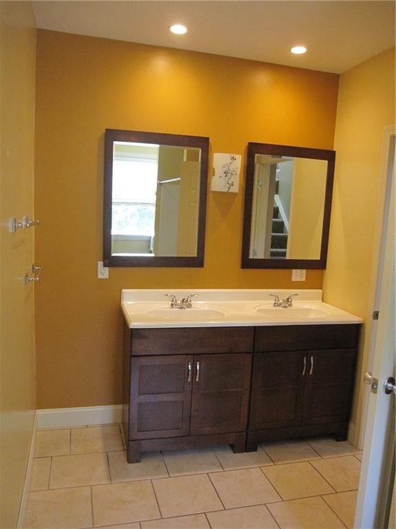 471 Oneida Street Pittsburgh, PA 15211 - Photo 22 of 30