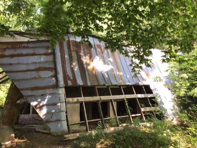 162 Hidden Valley Road Waynesboro, TN 38485 - Photo 10 of 16 Gallery Image 10