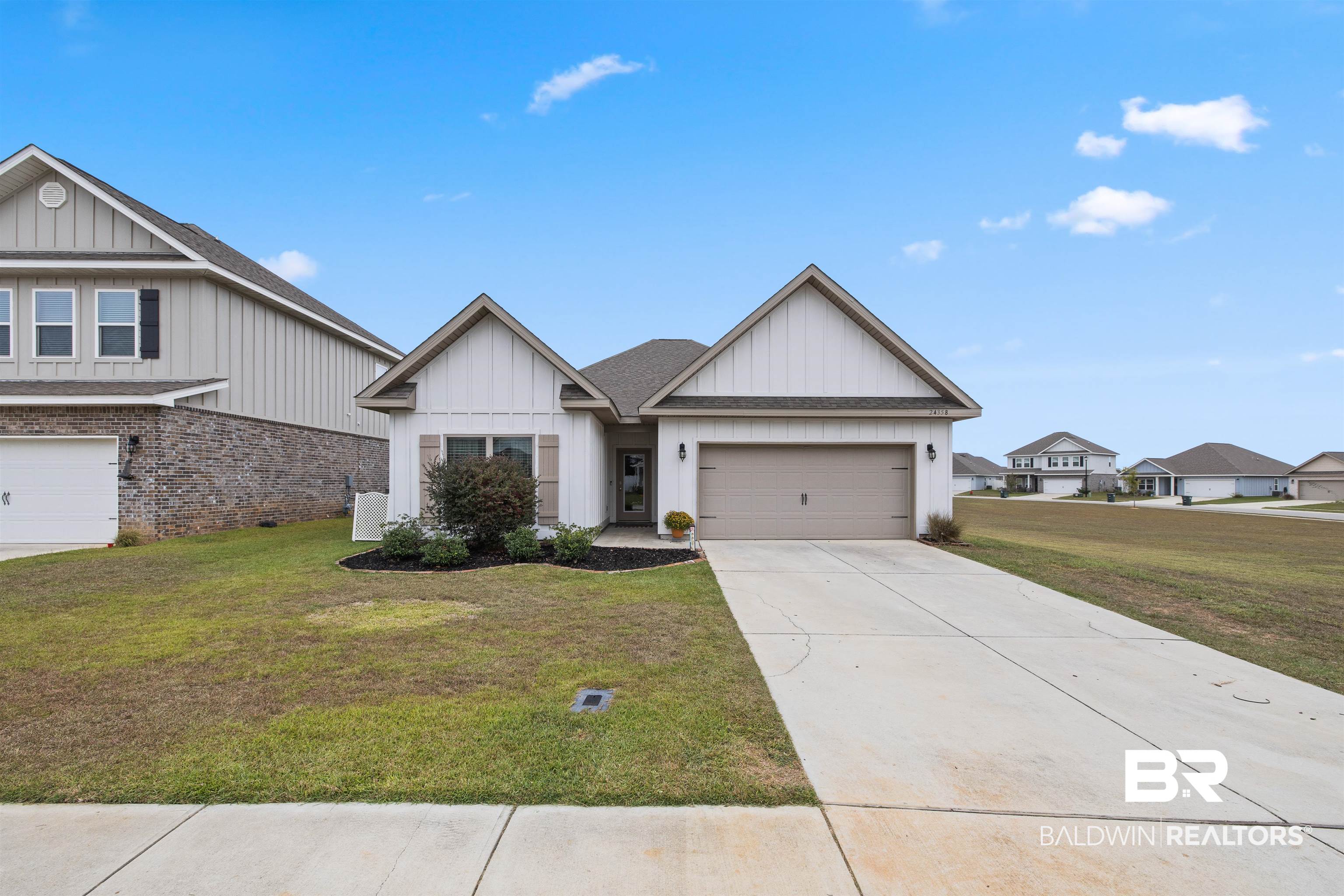 24358 Alydar Loop Daphne, AL 36526 - Photo 2 of 38