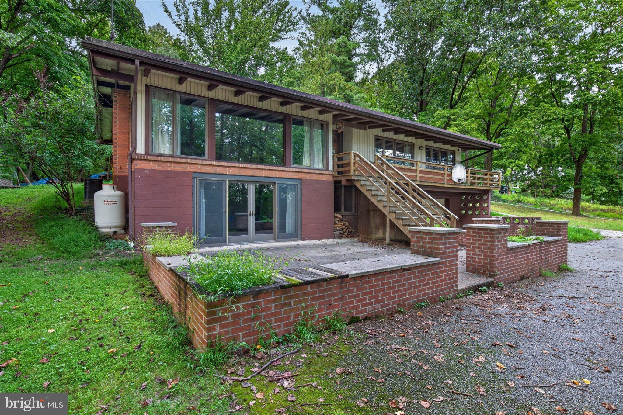 1985 Ridgewood Road York, PA 17406 - Photo 4 of 36 Gallery Image 4
