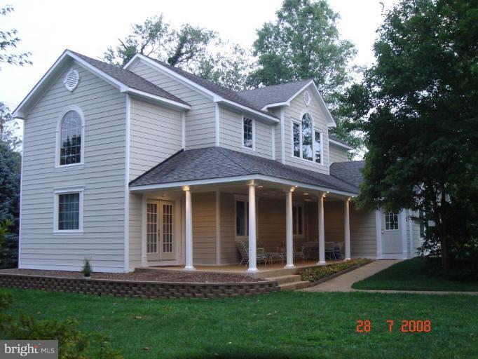 2634 Chain Bridge Road Vienna, VA 22181 - Photo 1 of 15 Exterior (Main)
