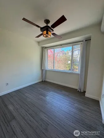 $3,300 | 21287 Southeast 42nd Lane, Issaquah, WA 98029