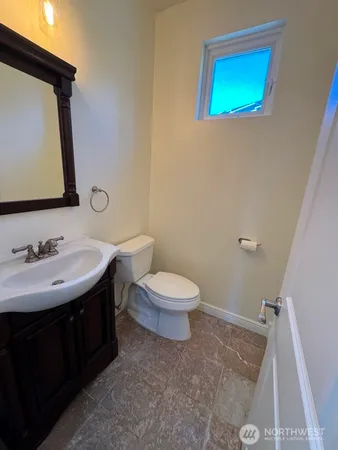 $3,300 | 21287 Southeast 42nd Lane, Issaquah, WA 98029