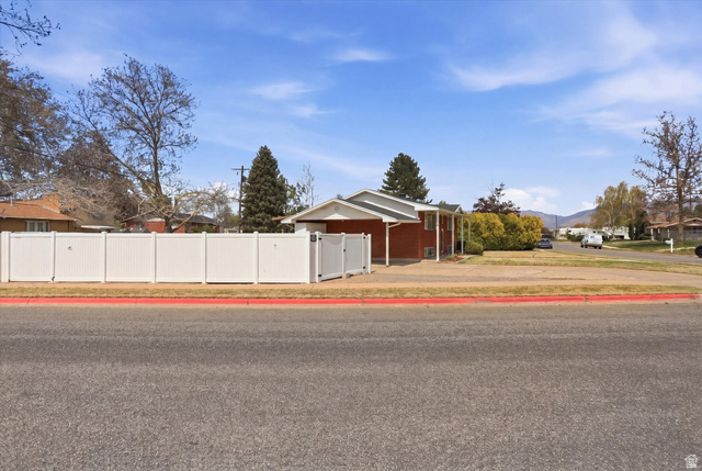 4697 South 2025th Street West Roy, UT 84067 - Photo 37 of 41