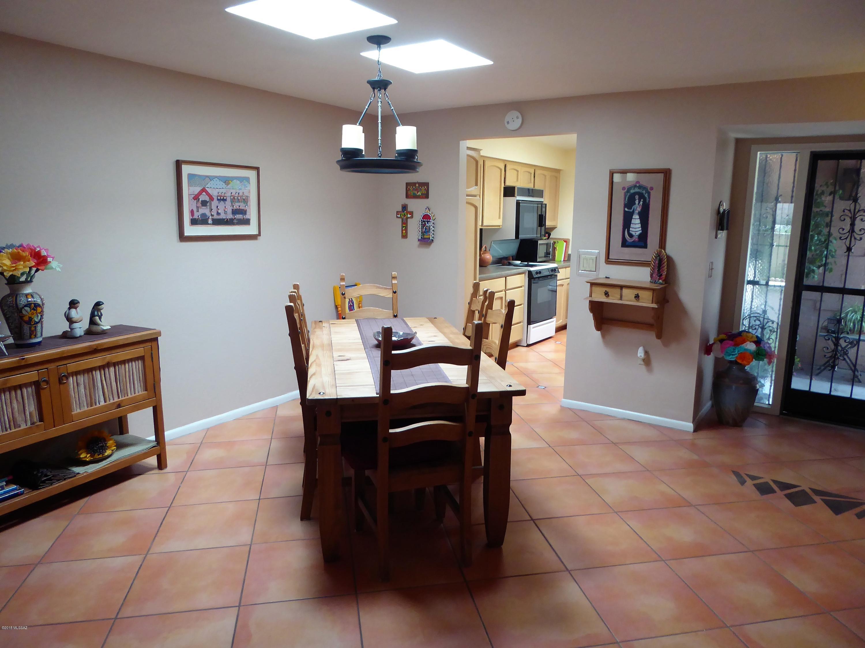 4256 East Allison Road Tucson, AZ 85712 - Photo 13 of 16 Gallery Image 13