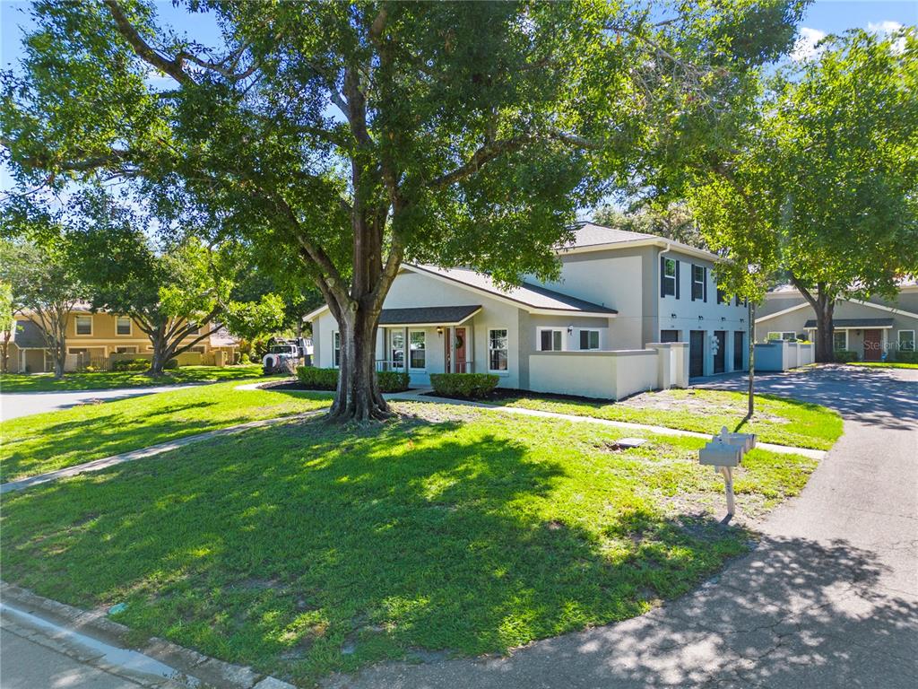 11799 Raintree Drive Temple Terrace, FL 33617 - Photo 28 of 34 Gallery Image 28