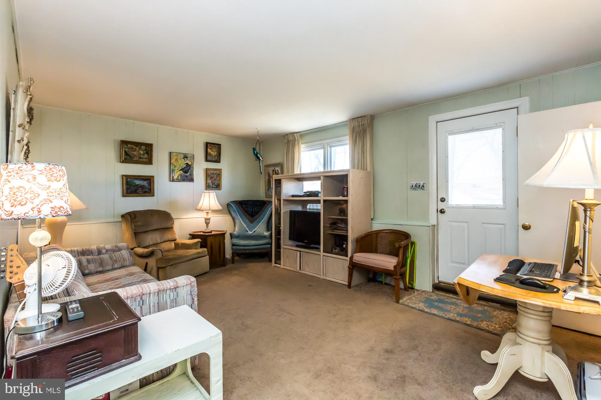 9730 Morefield Road Philadelphia, PA 19115 - Photo 14 of 23