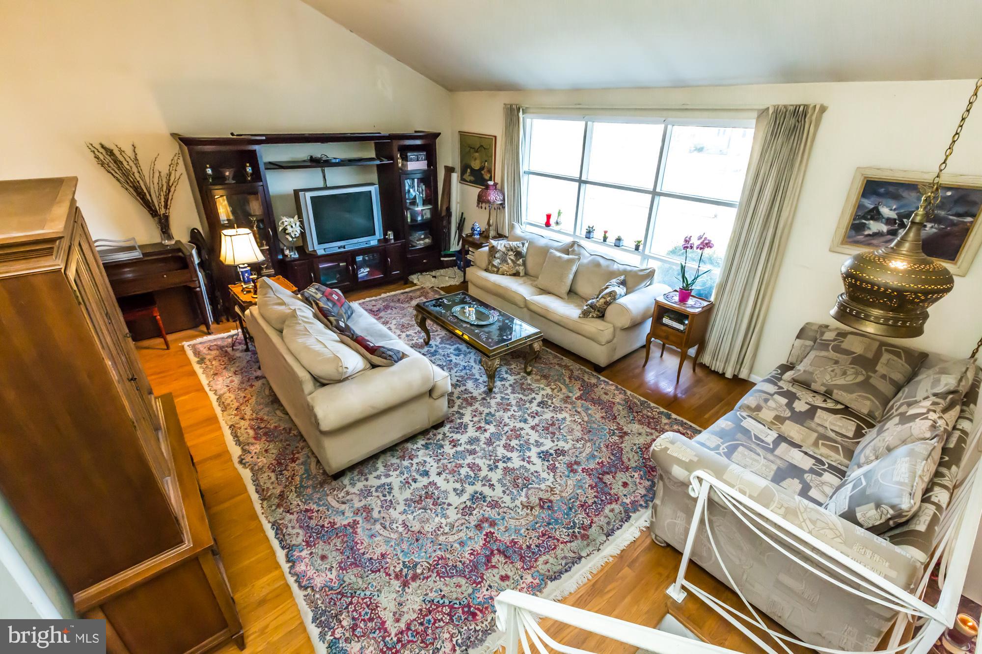 9730 Morefield Road Philadelphia, PA 19115 - Photo 8 of 23