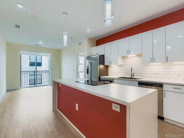 $415,000 | 3500 South Corona Street, Unit 307, Englewood, CO 80113