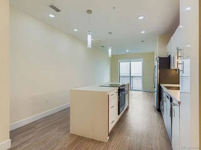 $415,000 | 3500 South Corona Street, Unit 307, Englewood, CO 80113