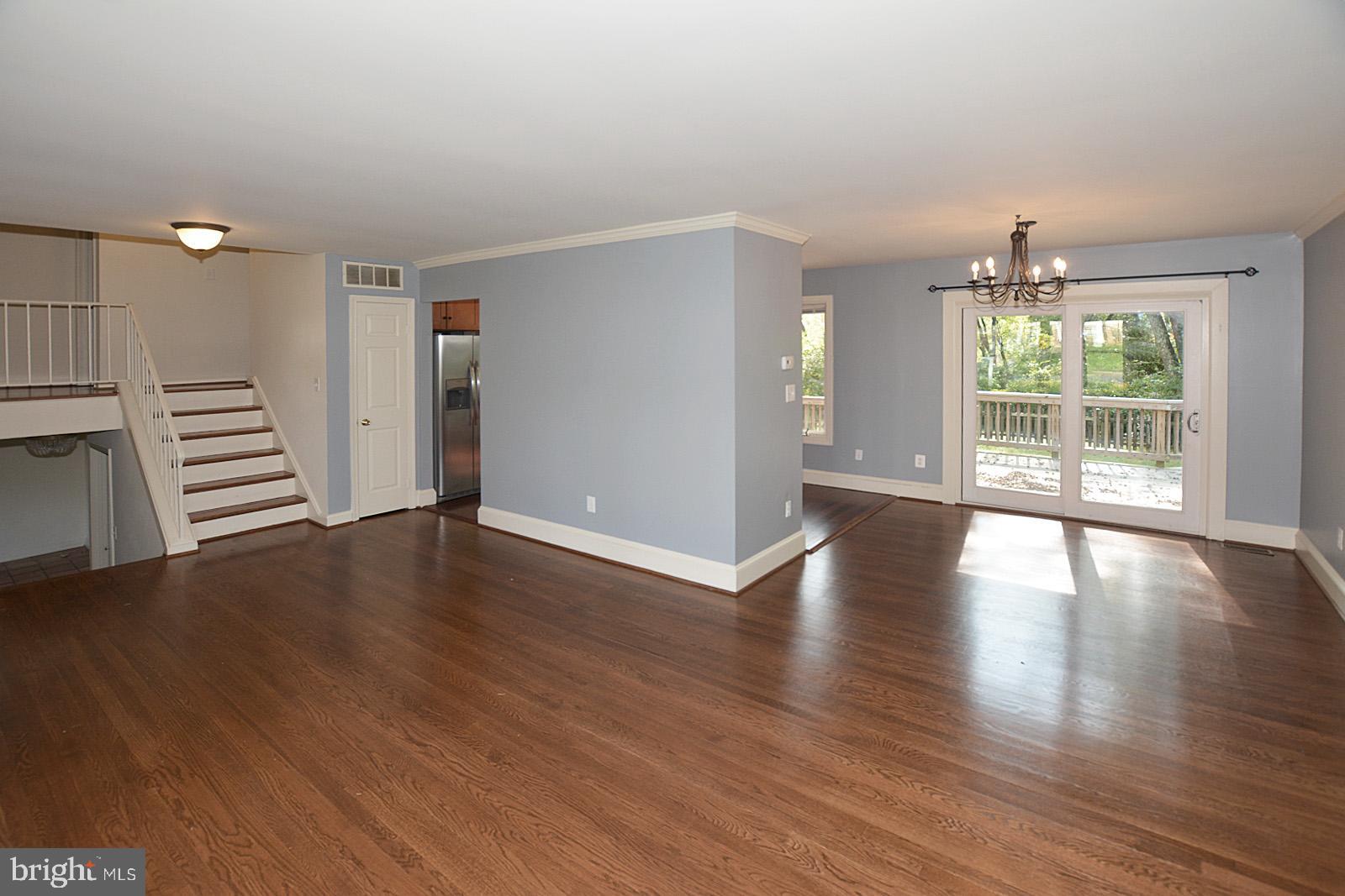 3619 Colony Road Fairfax, VA 22030 - Photo 14 of 38 Living Room leading into Dining Room