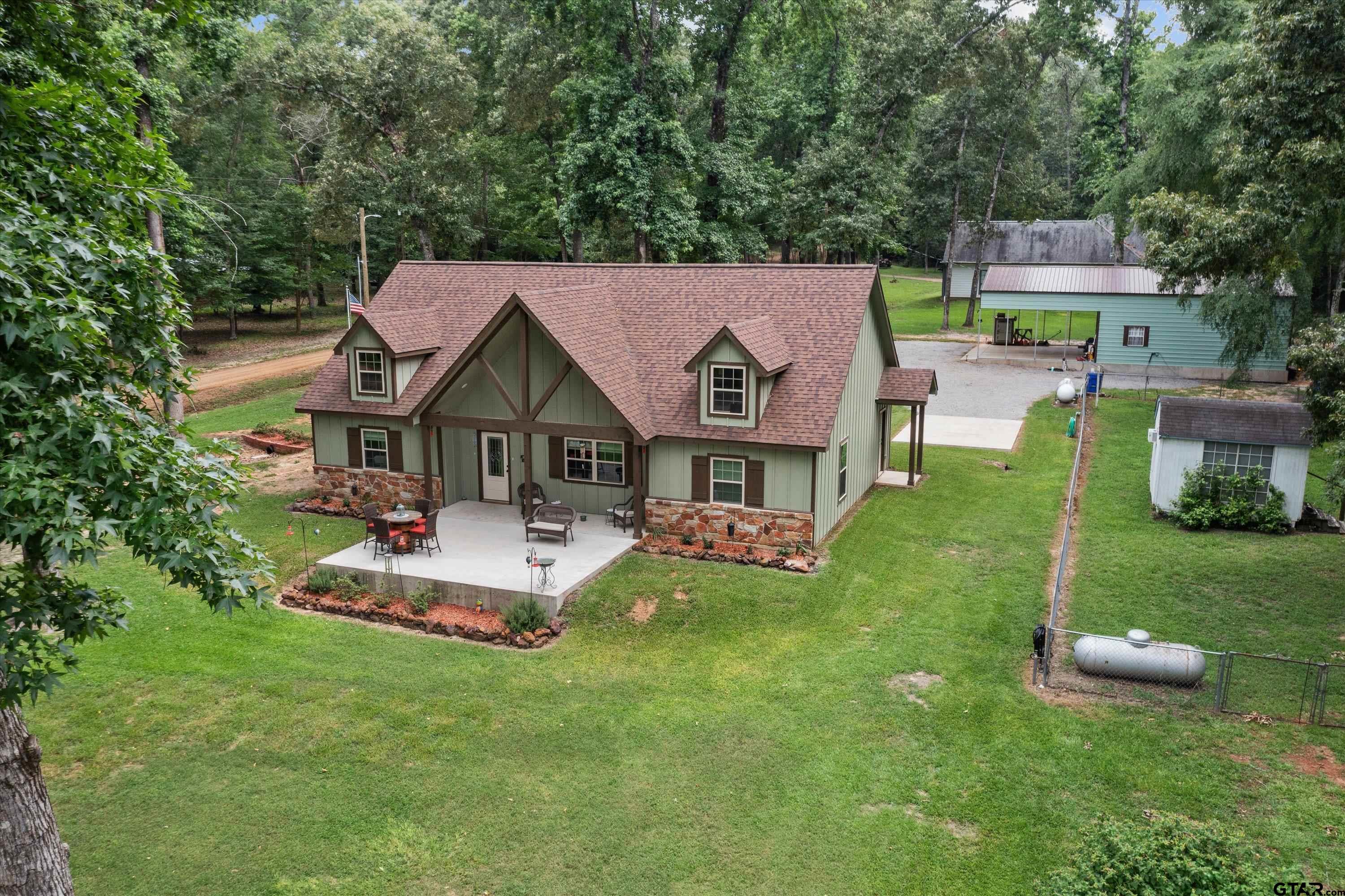 297 Hilltop Road Crockett, TX 75835 - Photo 4 of 33