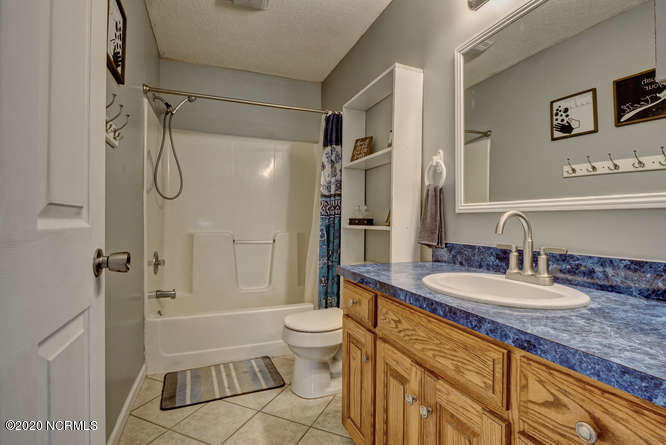 208 Jones Street Holly Ridge, NC 28445 - Photo 25 of 35 208 Jones St Holly Ridge NC-small-015-01