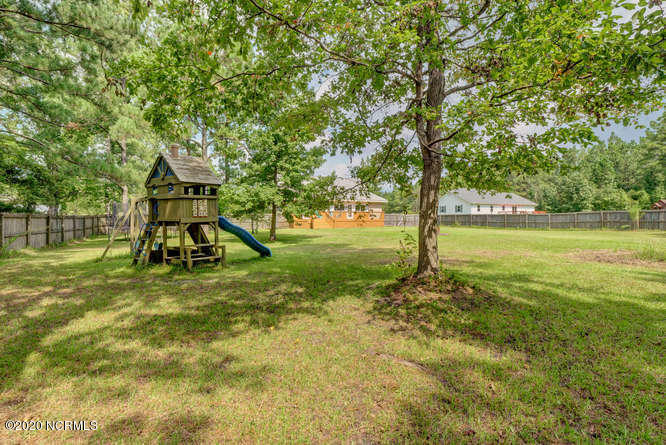 208 Jones Street Holly Ridge, NC 28445 - Photo 29 of 35 208 Jones St Holly Ridge NC-small-034-03