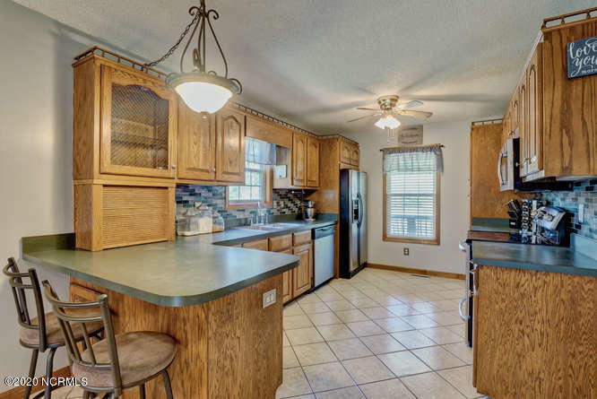 208 Jones Street Holly Ridge, NC 28445 - Photo 33 of 35 208 Jones St Holly Ridge NC-small-006-00